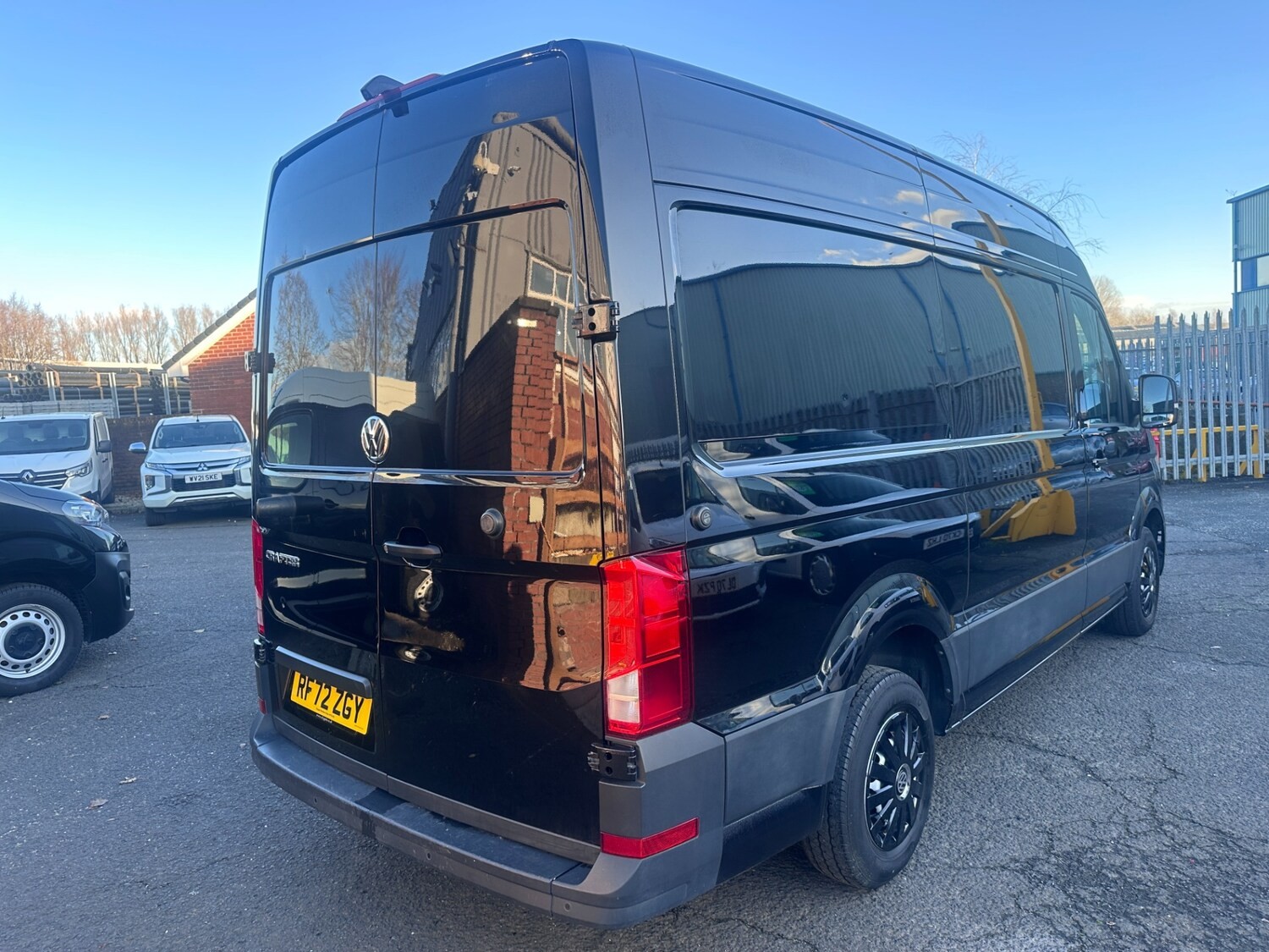 2023 Volkswagen Crafter 2.0 TDI CR35 Trendline FWD MWB Euro 6 (s/s) AUTOMATIC