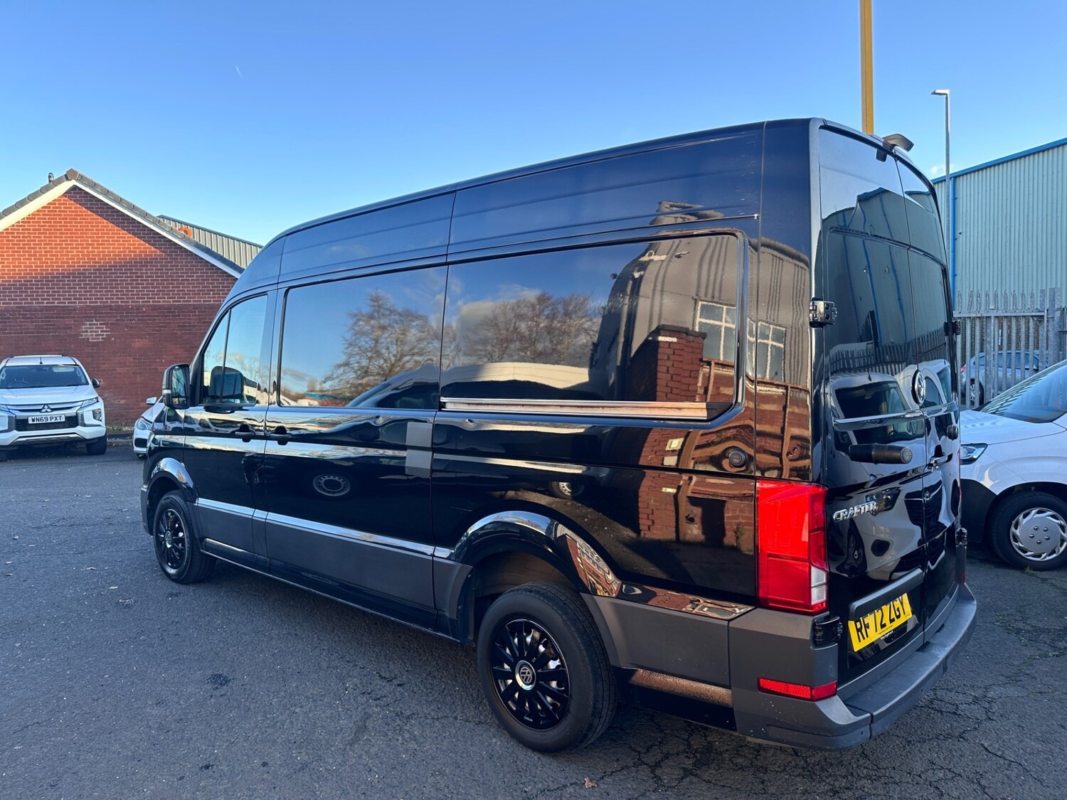 2023 Volkswagen Crafter 2.0 TDI CR35 Trendline FWD MWB Euro 6 (s/s) AUTOMATIC