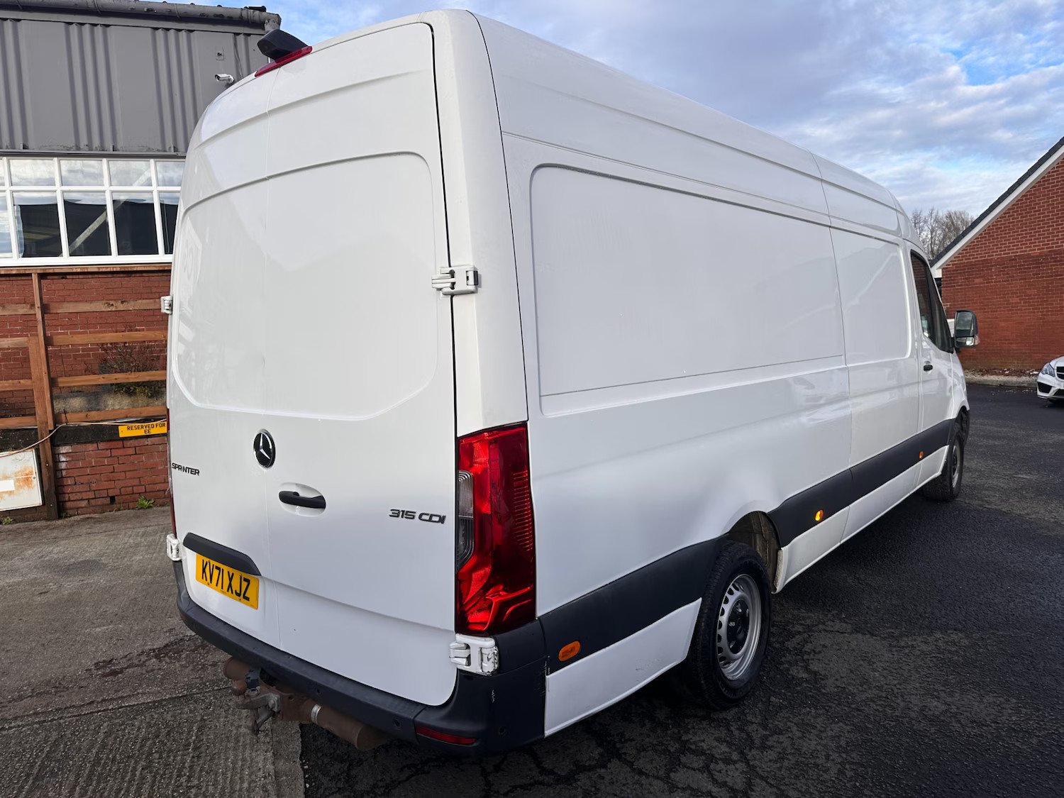 2021 71 Mercedes-Benz Sprinter 2.0 315 CDI Progressive RWD L3 H2 Euro 6