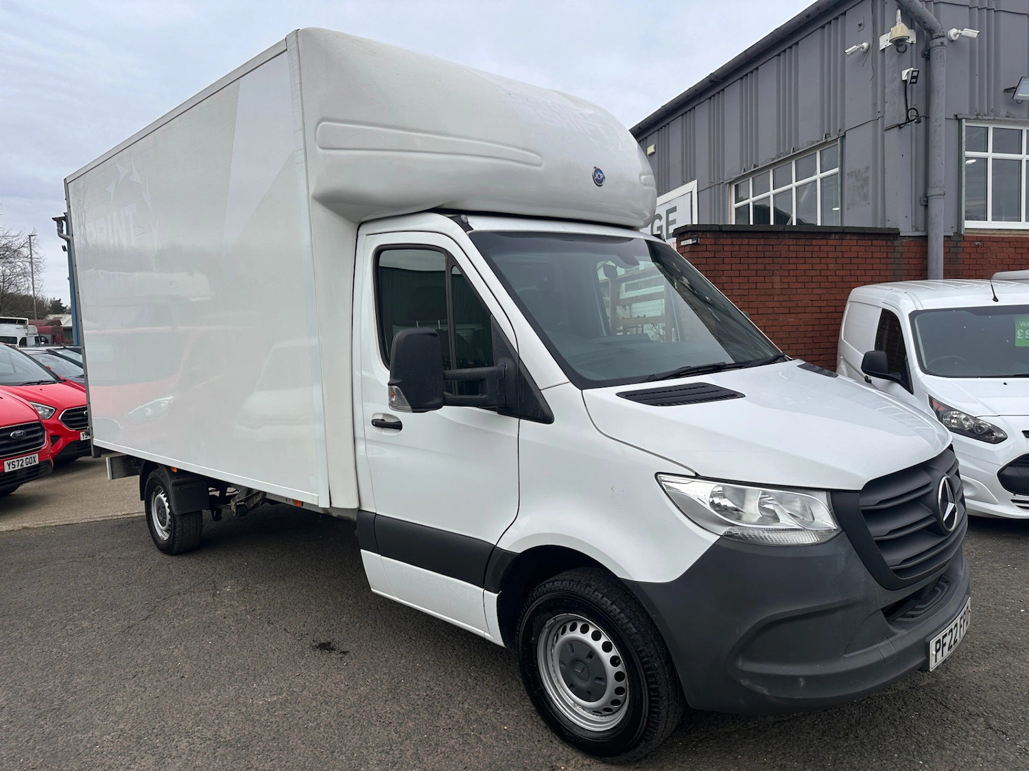 2022 Mercedes-Benz Sprinter 2.0 315 CDI Progressive Luton Tail-Lift RWD LWB L3