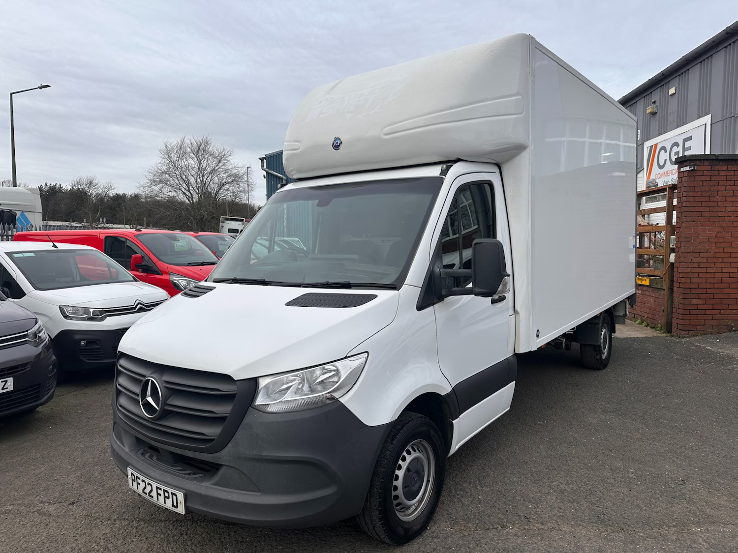 2022 Mercedes-Benz Sprinter 2.0 315 CDI Progressive Luton Tail-Lift RWD LWB L3