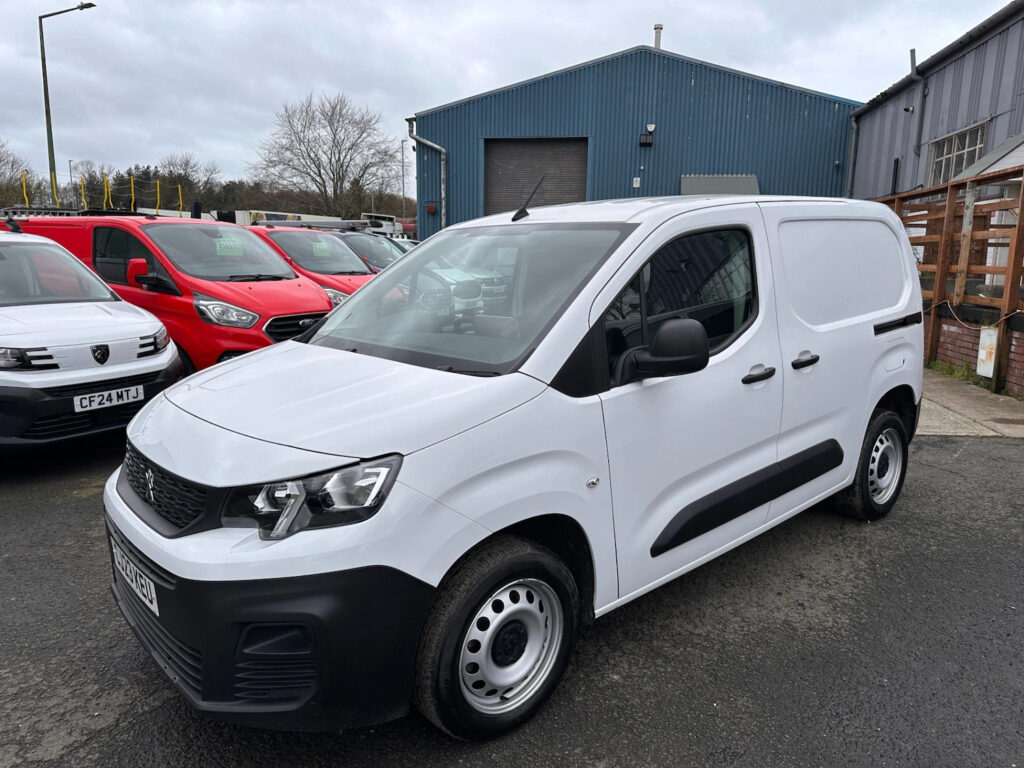 2023 Peugeot Partner 1.5 BlueHDi 1000 Professional Premium + Standard SWB 100bhp