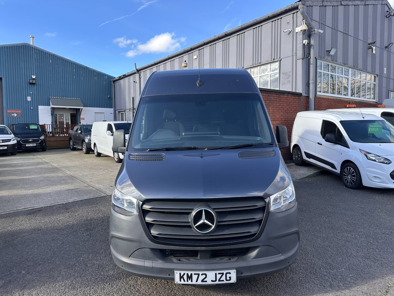 2022 72 Mercedes-Benz Sprinter 2.0 315 CDI Premium FWD L2 H2 Euro 6 *GREY*
