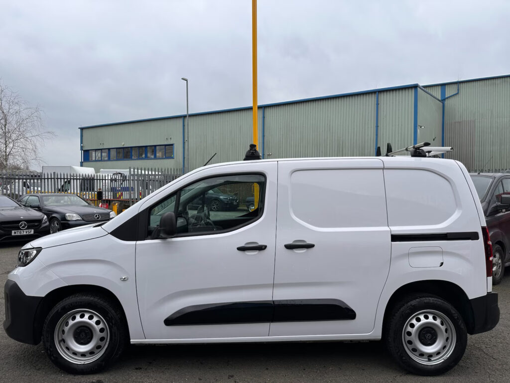 2024 Peugeot Partner 1.5 BlueHDi 1000 Professional Standard SWB Euro 6 +VAT