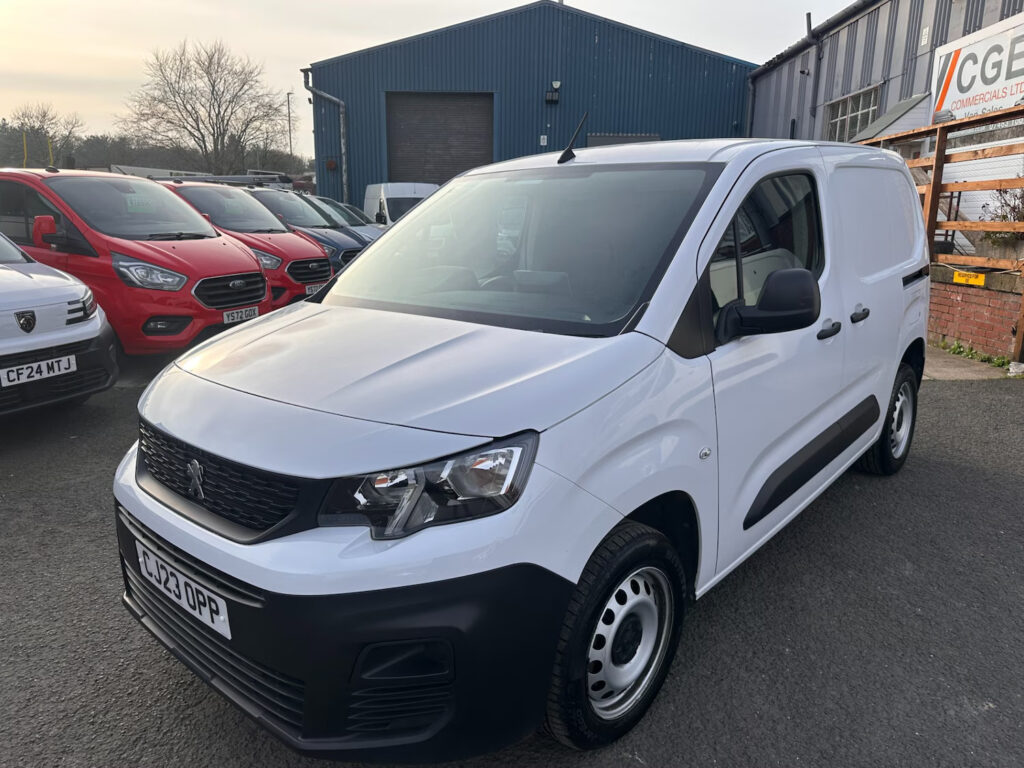 2023 Peugeot Partner 1000 1.5 BlueHDi 100 Professional Premium + Van PANEL VAN D