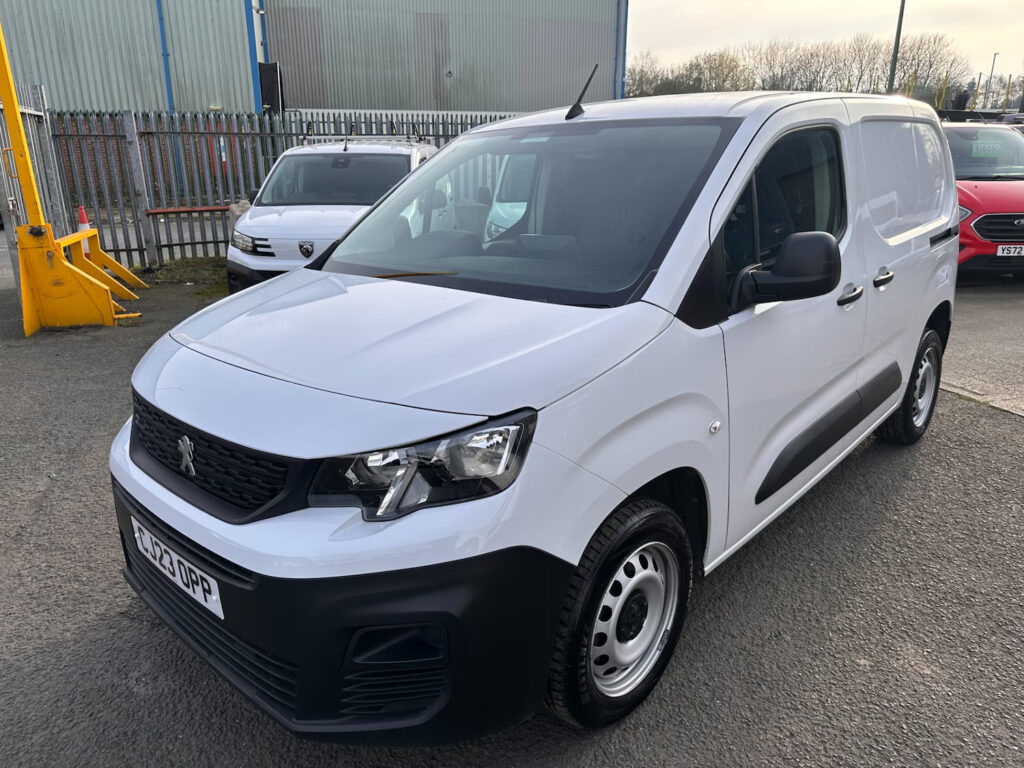 2023 Peugeot Partner 1000 1.5 BlueHDi 100 Professional Premium + Van PANEL VAN D