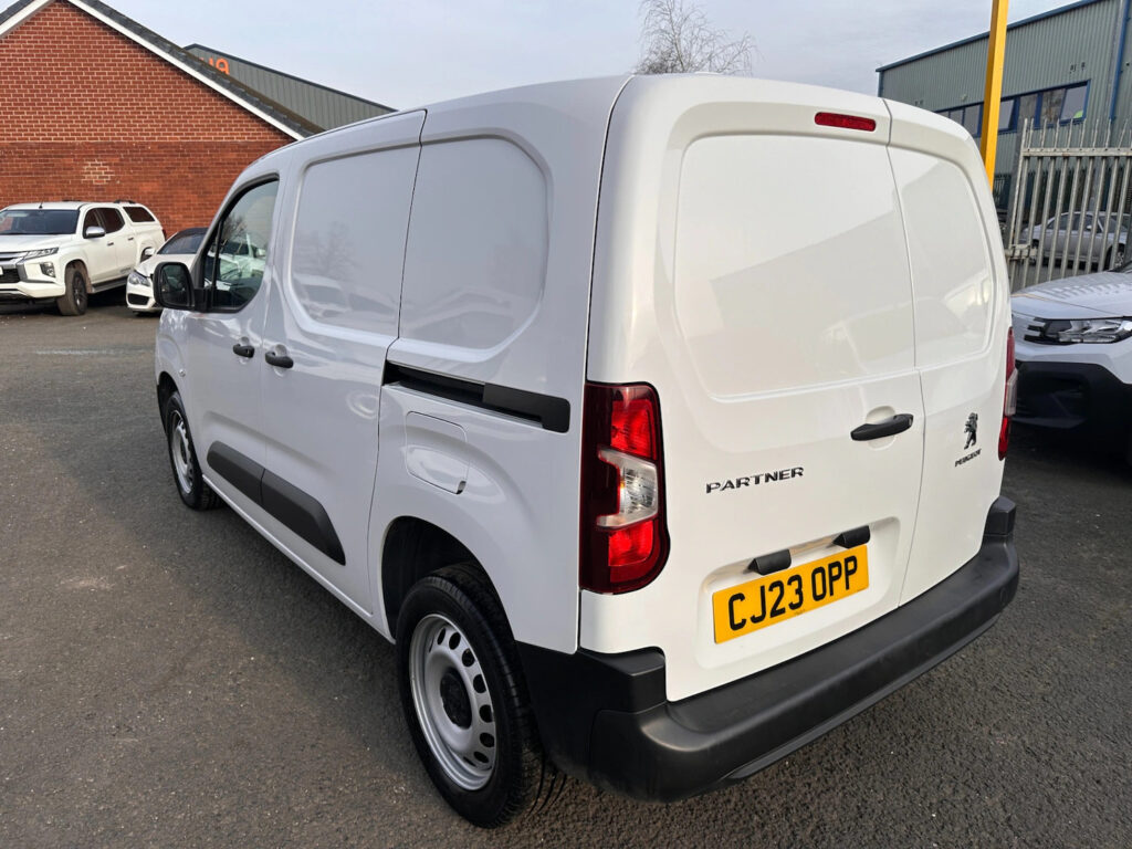 2023 Peugeot Partner 1000 1.5 BlueHDi 100 Professional Premium + Van PANEL VAN D