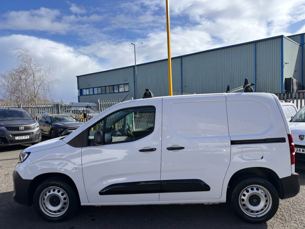 2024 Peugeot Partner 1.5 BlueHDi 1000 Professional Standard 5dr Diesel +VAT