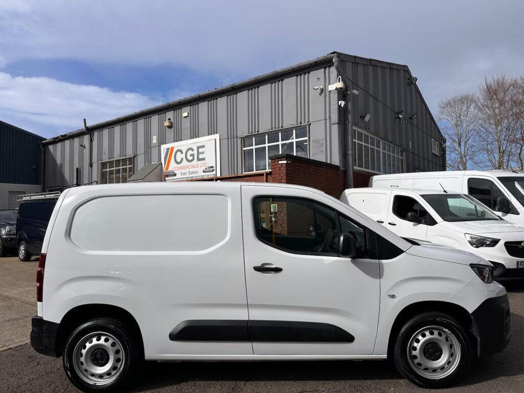 2023 Peugeot Partner 1.5 BlueHDi 1000 Professional Standard Panel Van 5dr +VAT