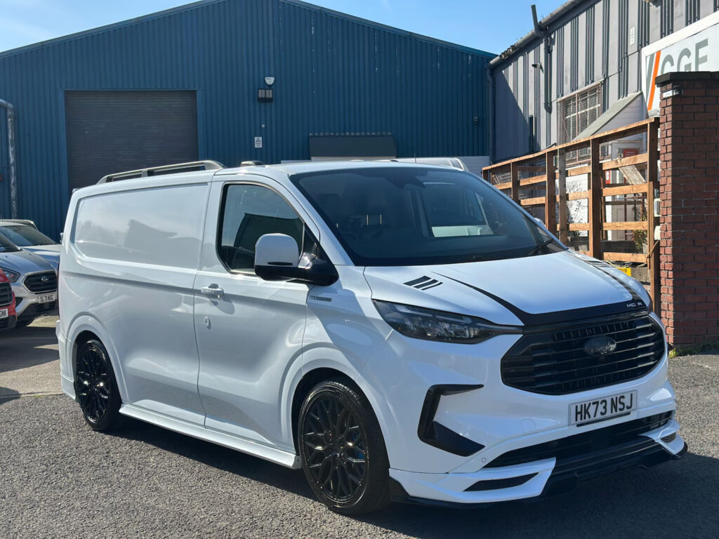 2023 FORD TRANSIT CUSTOM 2.0 300 136ps Van Limited SWB MCR SPORTS EDITION AUTO