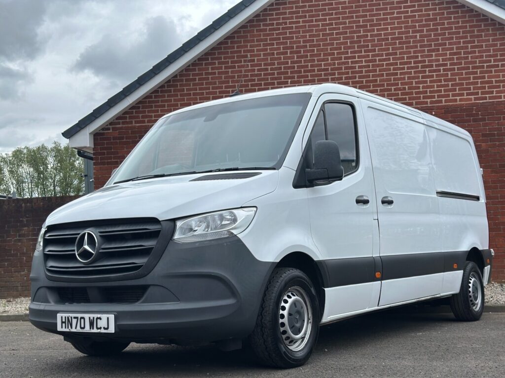 2021 Mercedes-Benz Sprinter 2.1 314 CDI FWD MWB L2 H1 Euro 6 5dr LOW ROOF +VAT