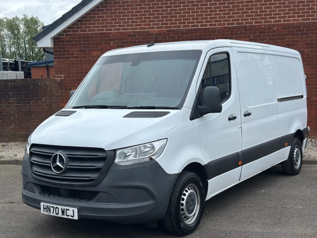 2021 Mercedes-Benz Sprinter 2.1 314 CDI FWD MWB L2 H1 Euro 6 5dr LOW ROOF +VAT