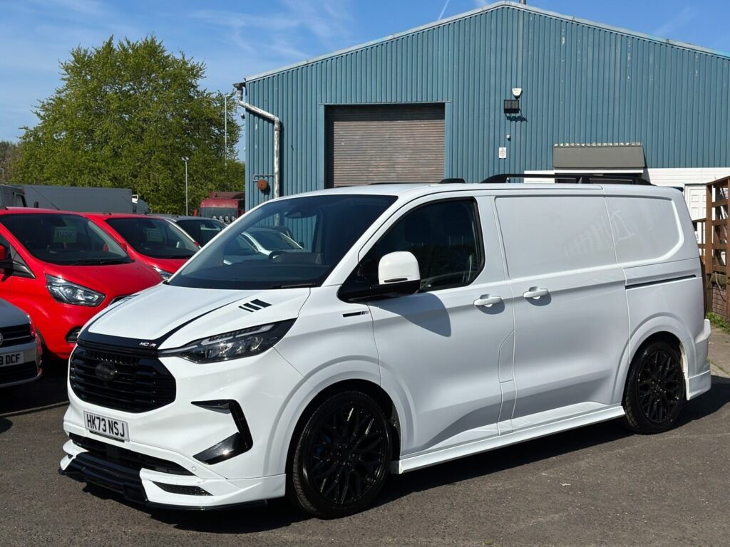2023 FORD TRANSIT CUSTOM 2.0 300 136ps Van Limited SWB MCR SPORTS EDITION AUTO