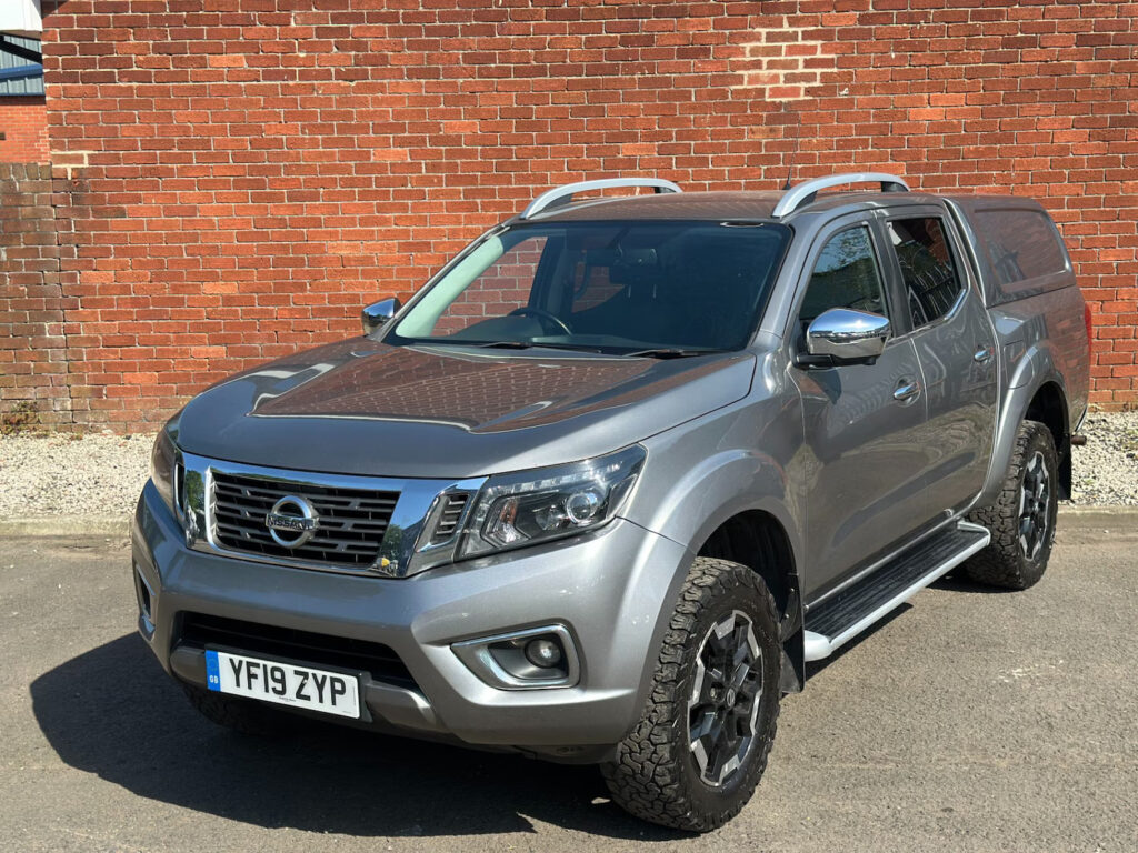 2019 Nissan Navara 2.3 dCi Tekna Pickup Double Cab Diesel Manual 4WD Euro 6 +VAT