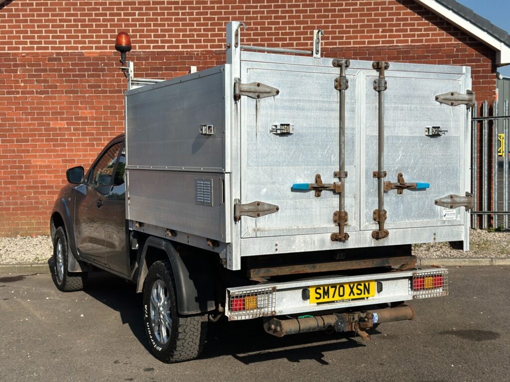 2021 NISSAN NAVARA King Cab Acenta 2.3dCi 163 TT 4WD ARB TREE SURGEON TIPPER