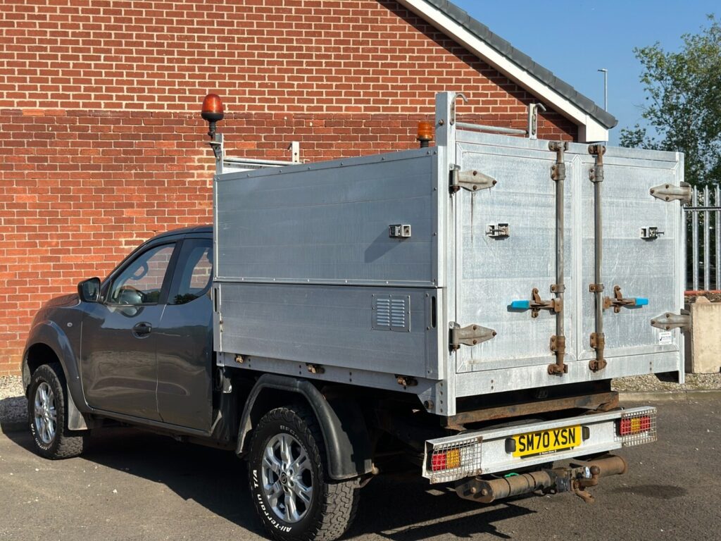 2021 NISSAN NAVARA King Cab Acenta 2.3dCi 163 TT 4WD ARB TREE SURGEON TIPPER