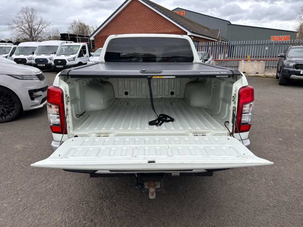 2021 Mitsubishi L200 2.2 DI-D DC Barbarian Pickup Double Cab 4dr Manual 4WD