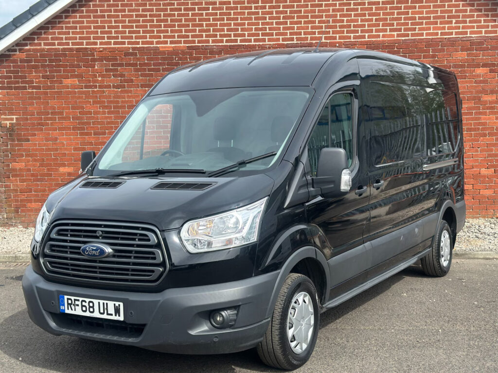 2019 2019 Ford Transit 2.0 310 EcoBlue FWD L3 H2 Euro 6 5dr *BLACK - HUGE SPEC*