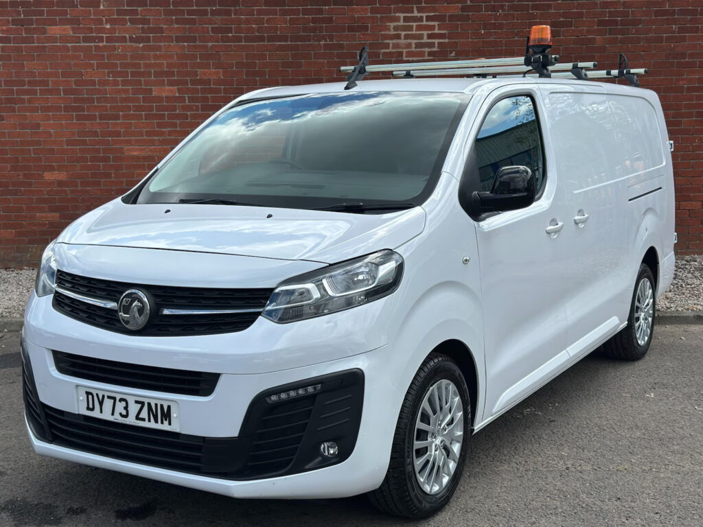 2023 73 Vauxhall Vivaro 1.5 Turbo D 2900 Pro Panel Van 6dr Manual L2 H1 *NO VAT*