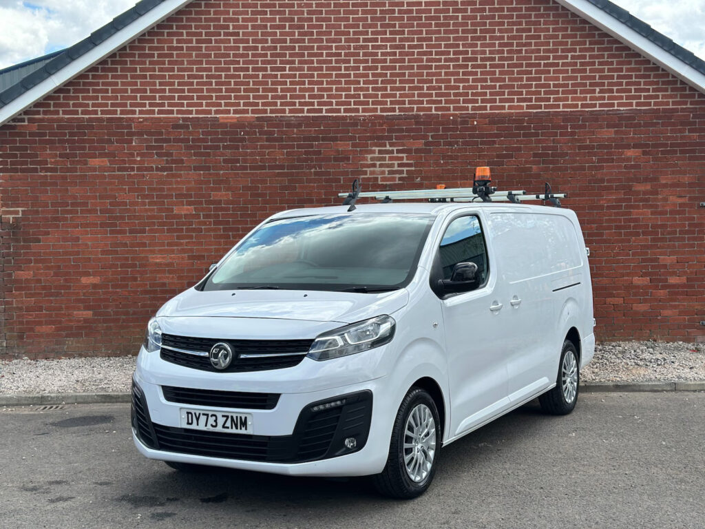 2023 73 Vauxhall Vivaro 1.5 Turbo D 2900 Pro Panel Van 6dr Manual L2 H1 *NO VAT*