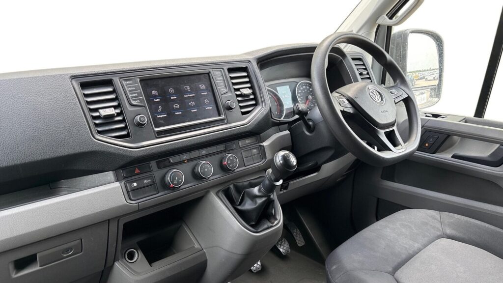 2019 69 Volkswagen Crafter 2.0 TDI CR35 Trendline Panel Van Manual RWD 177PS