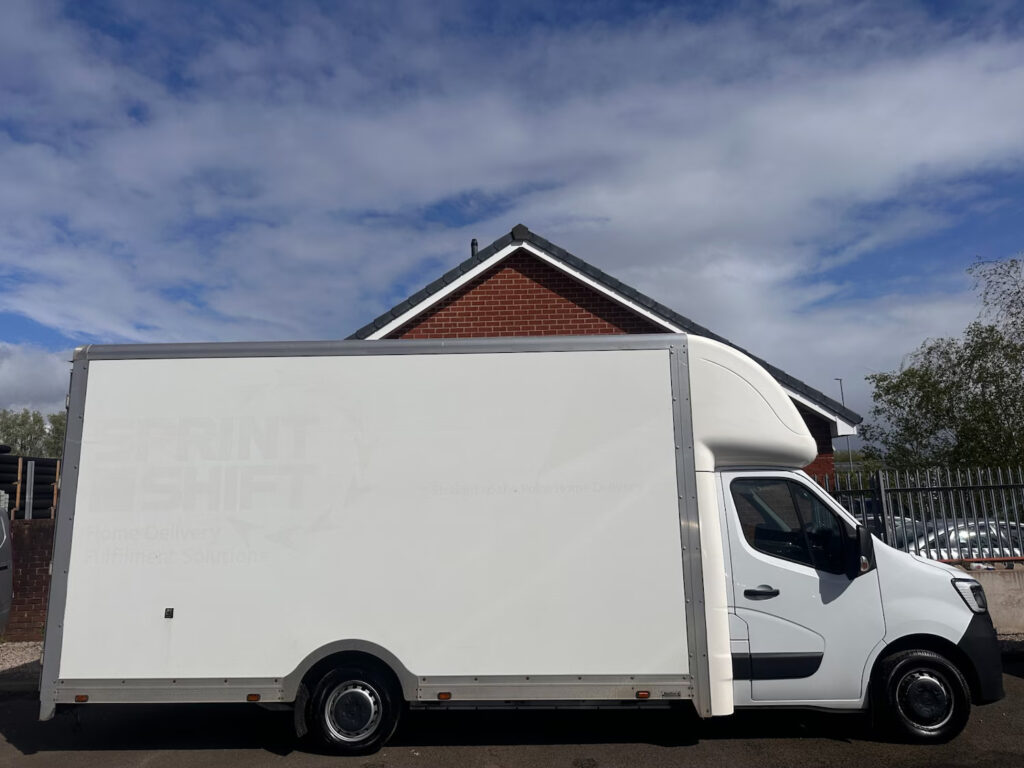 2021 71 Renault Master 2.3 dCi 35 Manual FWD LWB LOW LOADER 5 METRE BODY *NO VAT