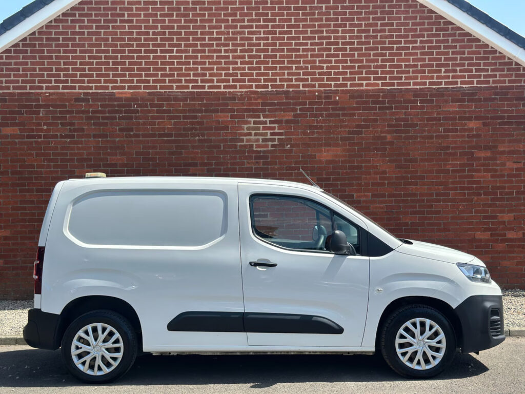 2020 Citroen Berlingo 1.5 BlueHDi 1000 Enterprise M SWB Euro 6 5dr 3 seat NO VAT