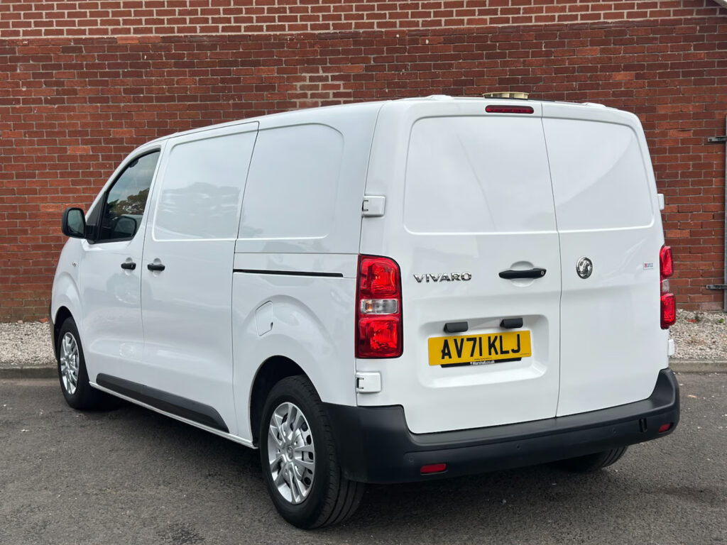 2021 71 Vauxhall Vivaro 1.5 Turbo D 2700 Dynamic Panel Van 6dr L1 H1 Euro