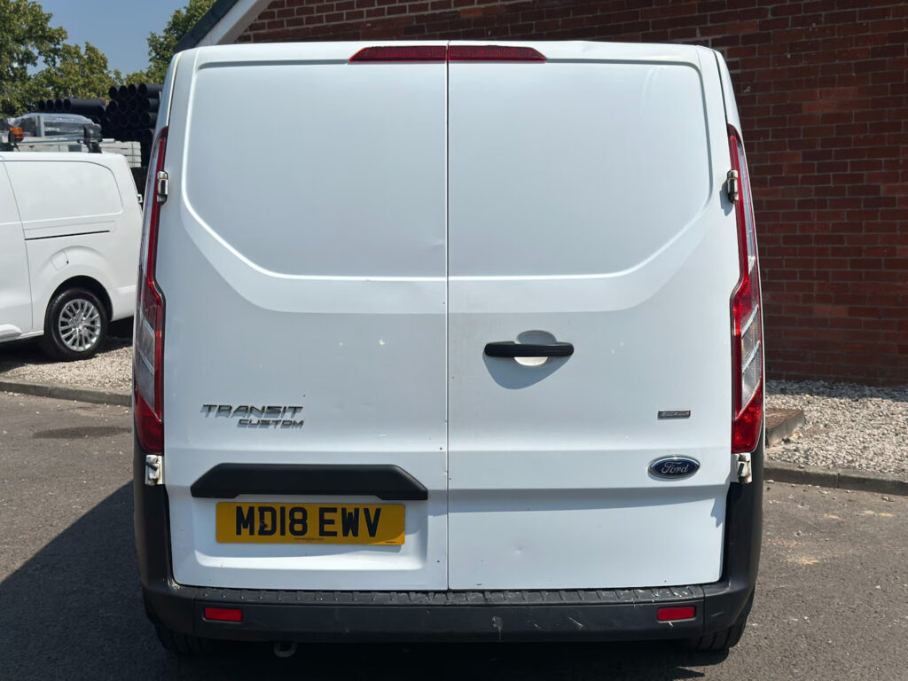 2018 Ford Transit Custom 2.0 TDCi 105ps Low Roof Van PANEL VAN Diesel Manual