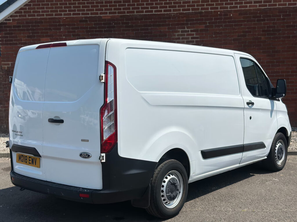 2018 Ford Transit Custom 2.0 TDCi 105ps Low Roof Van PANEL VAN Diesel Manual