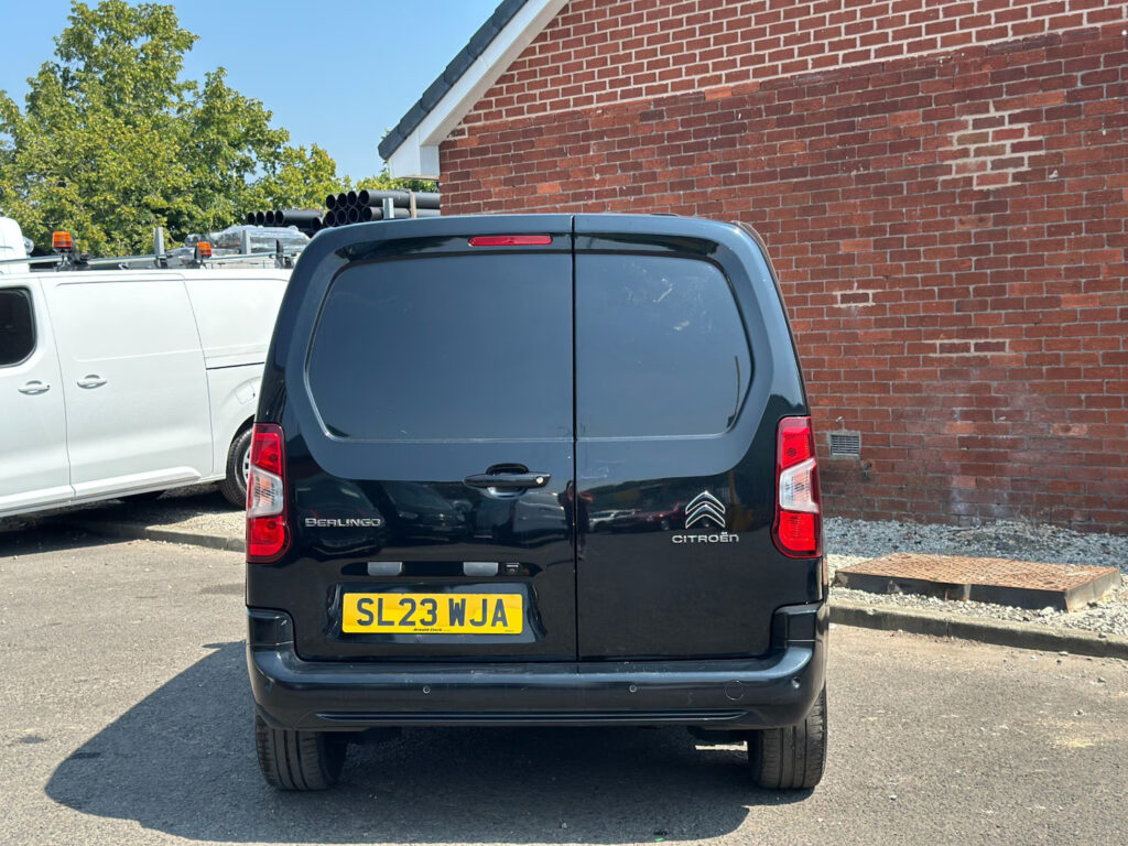 2023 2023 Citroen Berlingo 1.5 BlueHDi 1000 Driver Edition M SWB 3 SEATS *BLACK*