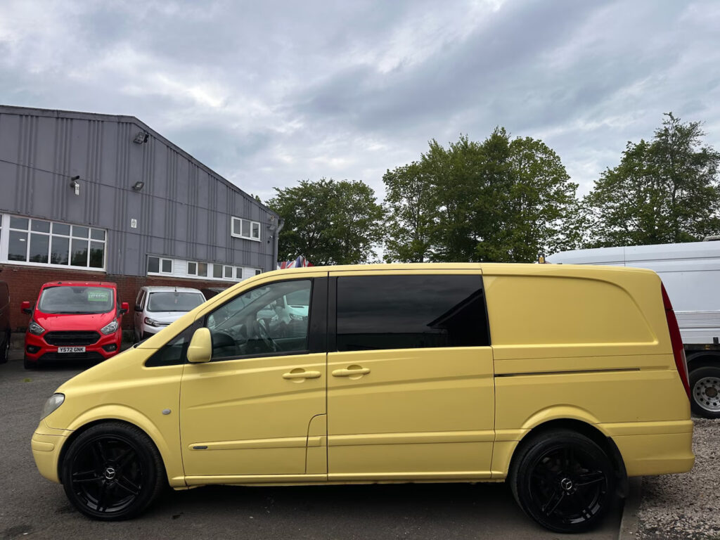 2005 55 MERCEDES-BENZ VITO 2.1 115CDI AUTOMATIC CREW VAN *FACTORY PAINT* NO VAT