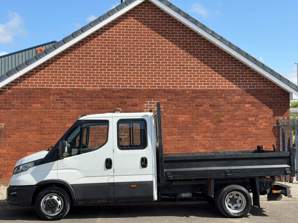 2023 Iveco Daily 2.3D HPI 14V 35C 3750 L3 DOUBLE CAB TIPPER *AIR CON*