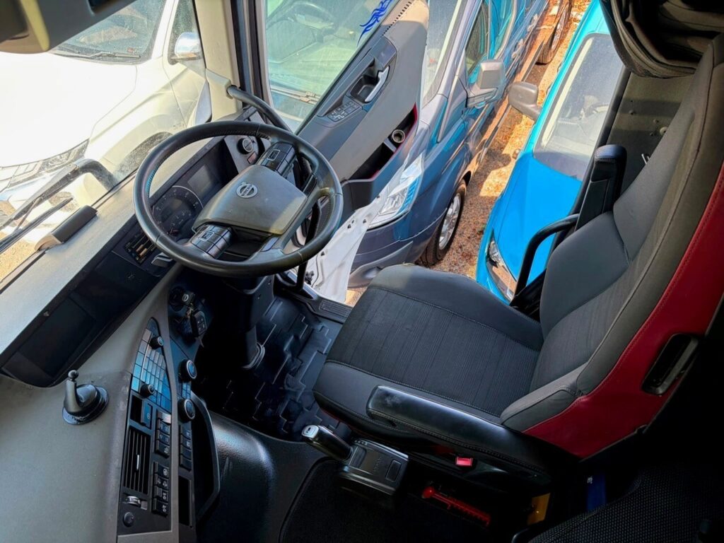 2017 VOLVO FH500 6X2