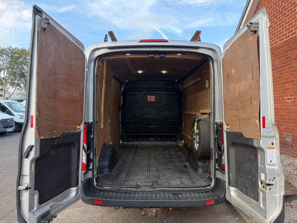 2018 Ford Transit 2.0 290 EcoBlue Panel Van Manual FWD L2 H2 Euro 6 *AIR CON*