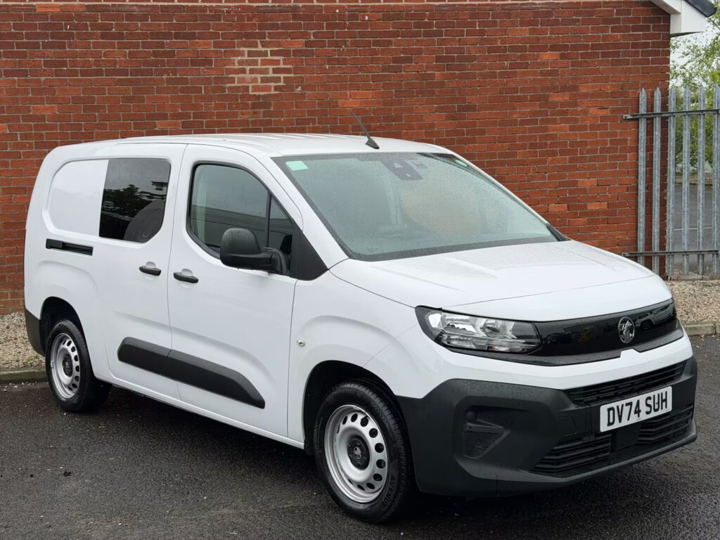 2024 74 Vauxhall Combo 1.5 Turbo D 2300 Prime XL Crew Van LWB Euro 6 6dr 5 SEATS