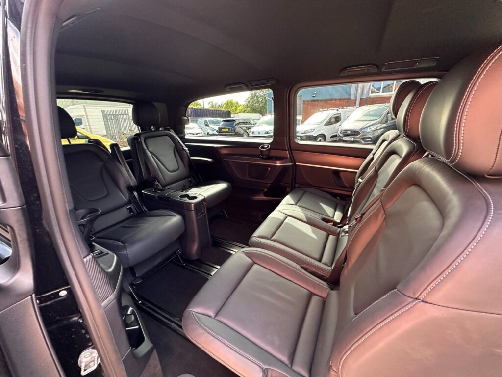 2023 73 Mercedes-Benz V Class 2.0 V220d AMG Line G-Tronic+ 5dr XLWB *7 SEATS*