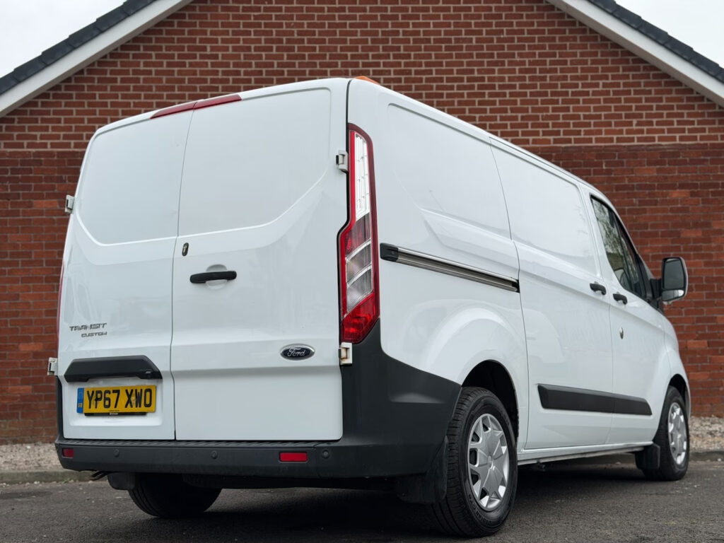 2018 Ford Transit Custom 2.0 TDCi 130ps Low Roof Trend Van PANEL VAN Diesel Manu