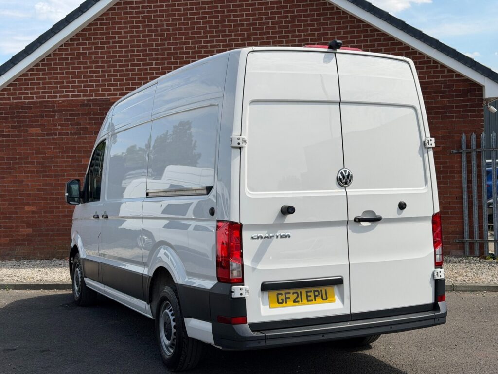 2021 Volkswagen Crafter 2.0 TDI CR35 Trendline Panel Van Manual FWD MWB *NO VAT*