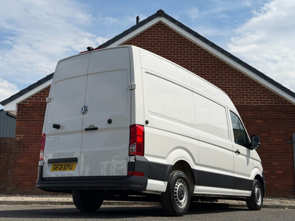 2021 Volkswagen Crafter 2.0 TDI CR35 Trendline Panel Van Manual FWD MWB *NO VAT*