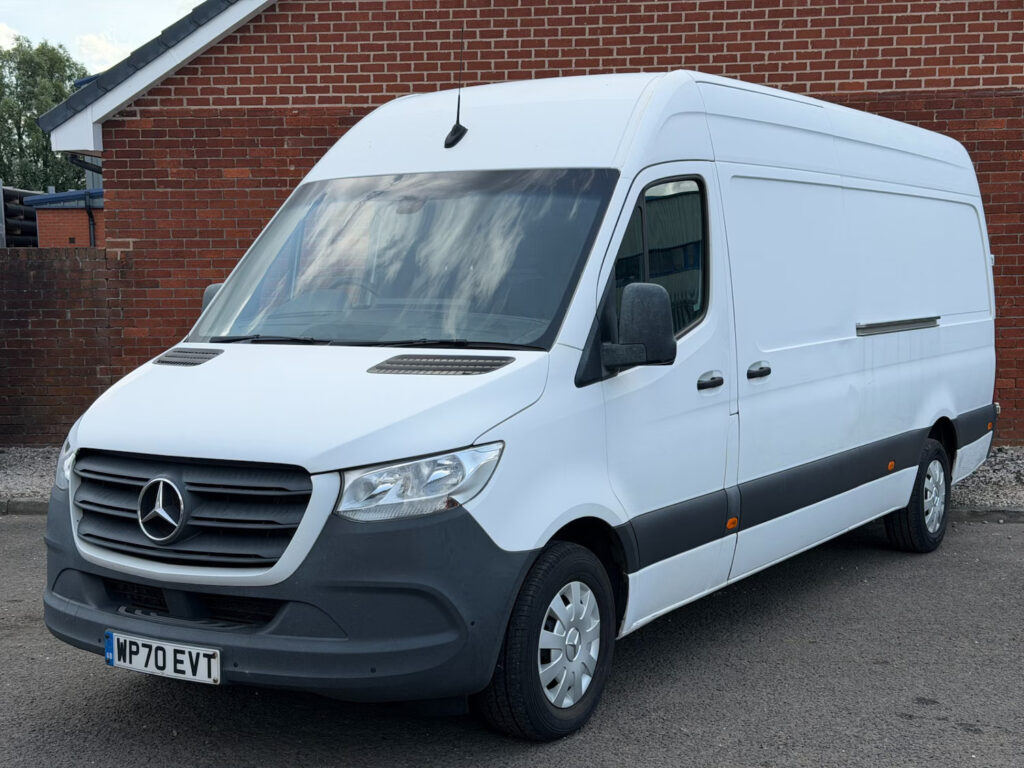 2020 70 Mercedes-Benz Sprinter 2.0 317 CDI Premium G-Tronic RWD L3 H2 +VAT