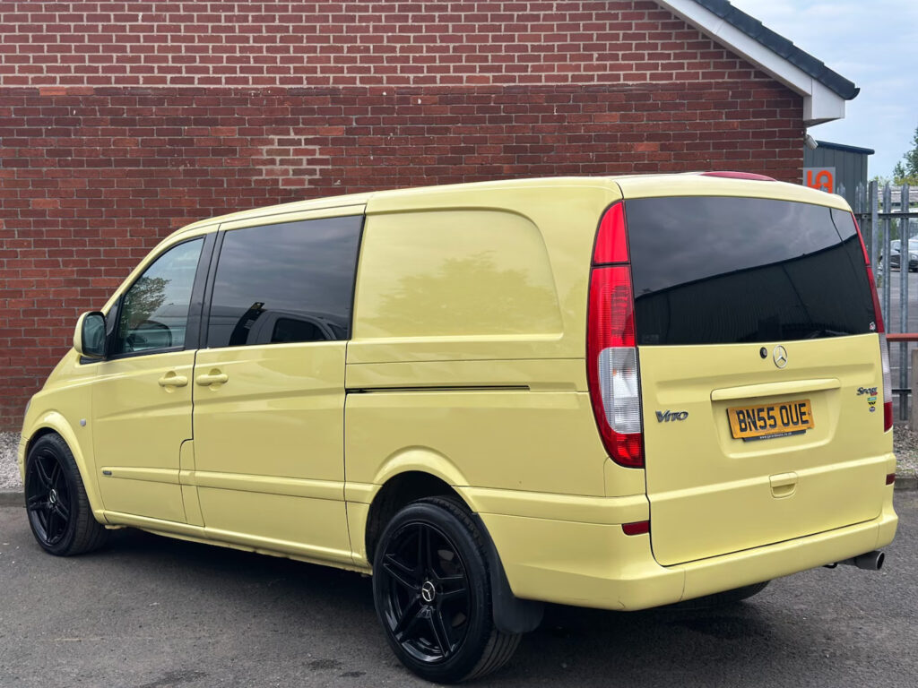2005 55 MERCEDES-BENZ VITO 2.1 115CDI AUTOMATIC CREW VAN *FACTORY PAINT* NO VAT